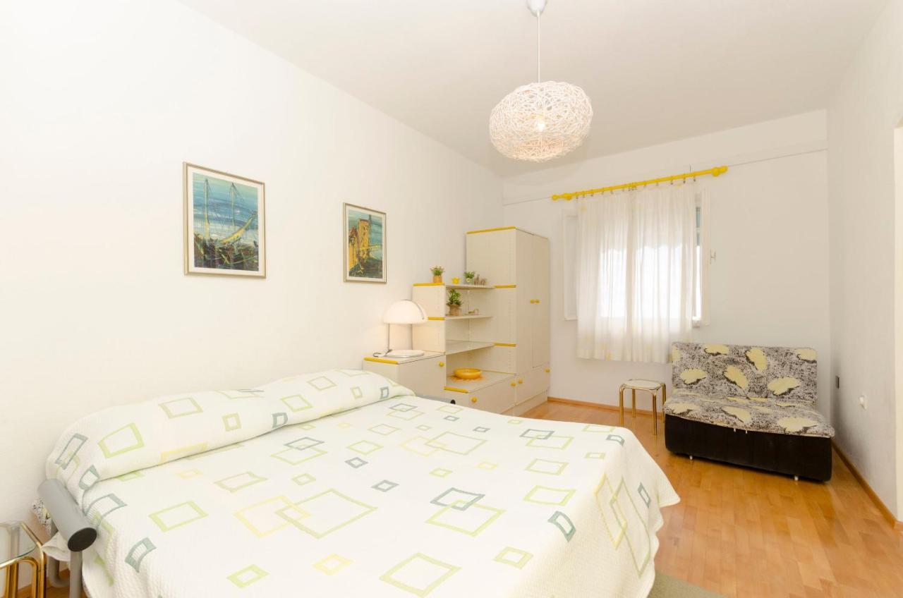 Apartments Simon Бол Екстер'єр фото