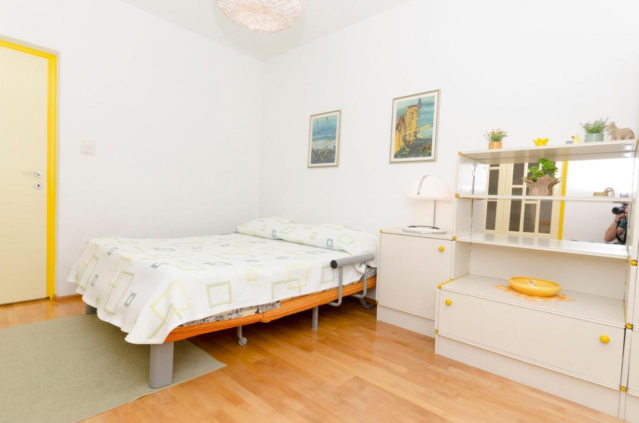 Apartments Simon Бол Екстер'єр фото